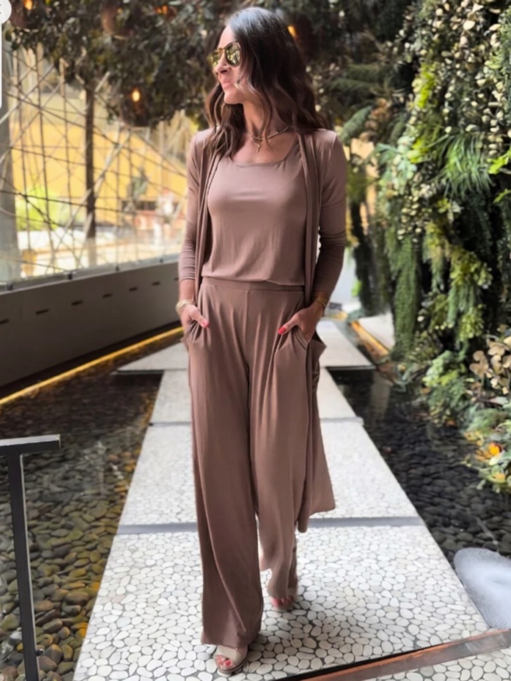 BRIGITTE BRIANNA ESSENTIAL SET XL - Great for Light Travel and Capsule Wardrobes